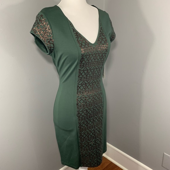 BB Dakota women’s dress size small NWT! - Picture 5 of 8